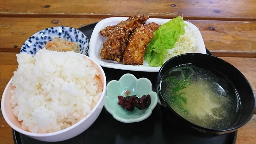 大分からあげの定食