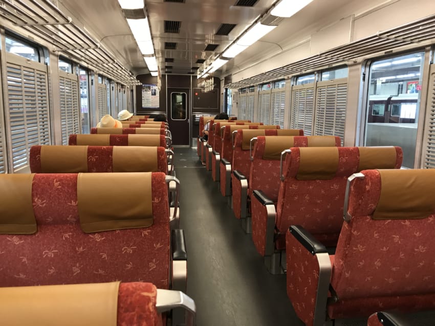 1号車、2号車「蘭の花散らし」シート