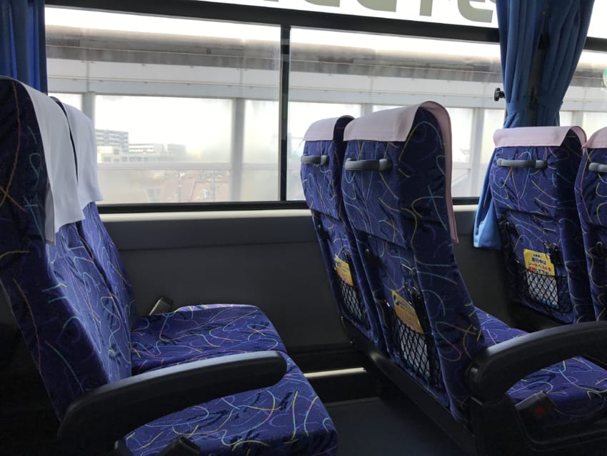 直Q京都車内