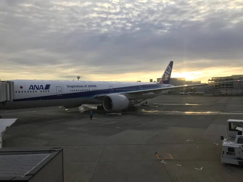 伊丹空港のANA2176便