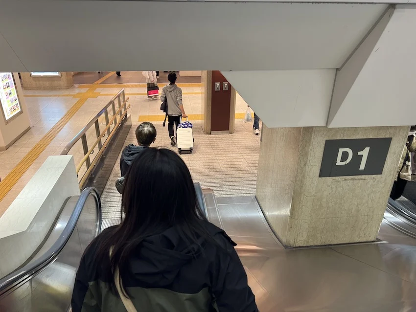 ▲降りていく途中で「D1」と書いていれば正解です