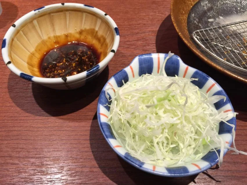 キャベツとソース