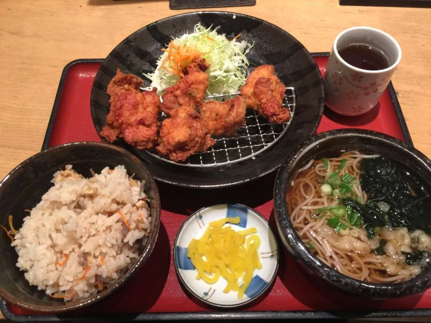 唐揚げ定食